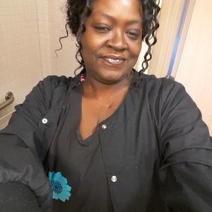 Meet your Posher, Tonya